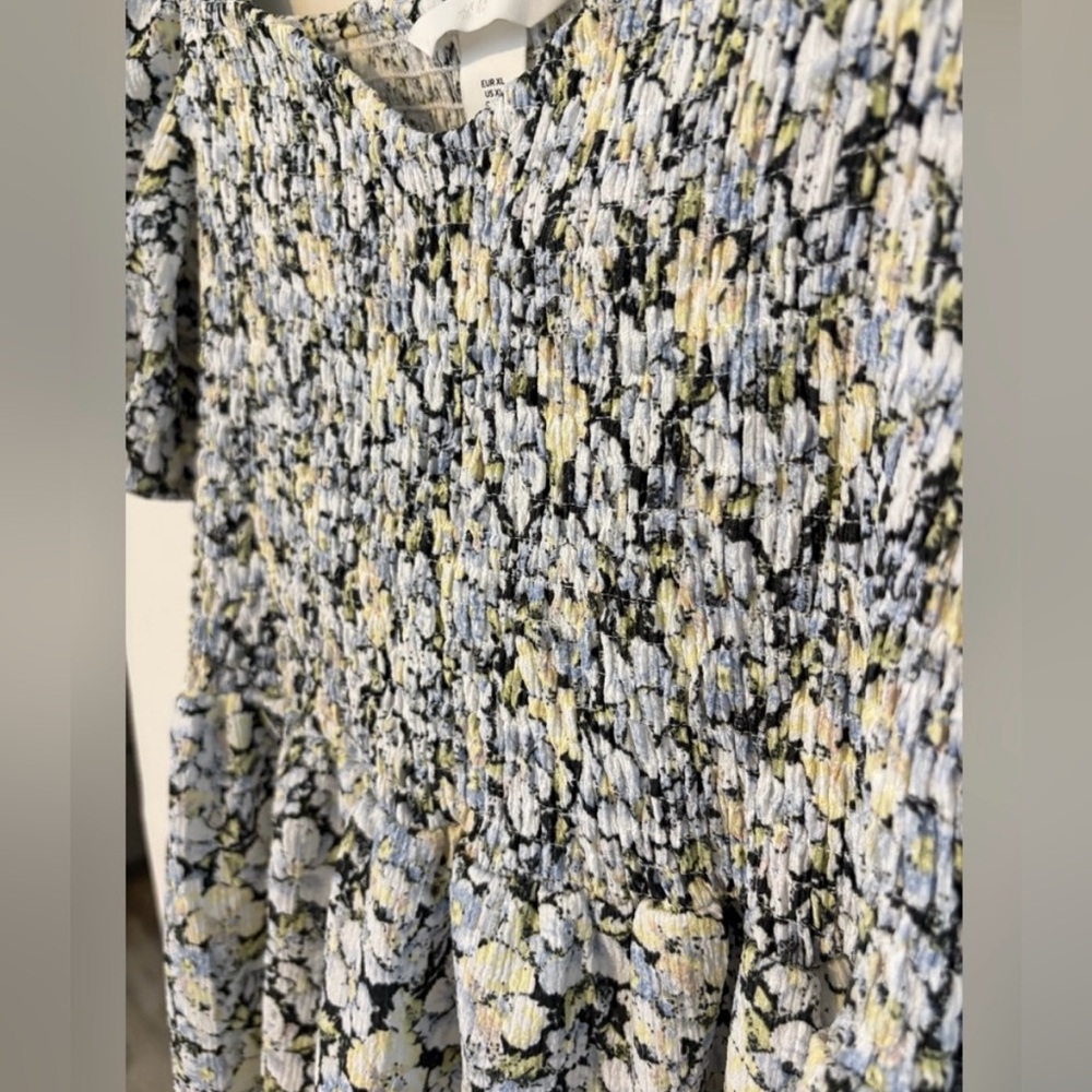 H&M Blue and White Puff Sleeve Dress Size XL - Picture 3 of 10